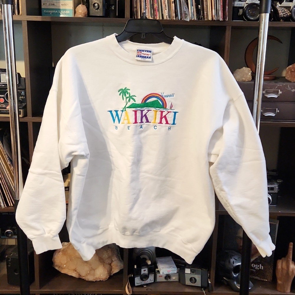 VTG XL Waikiki Hanes Sweater